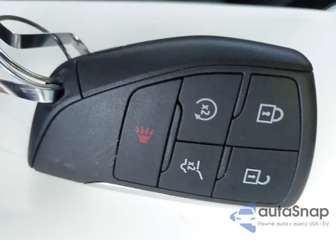 2025 Chevrolet Traverse Awd Rs из США, поврежденный, VIN 1GNEVLRS7SJ250451